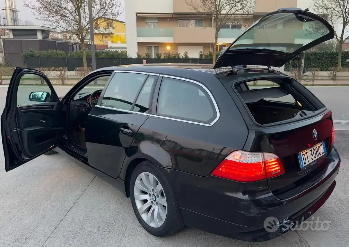 Usata BMW 525 197 CV (144 kW) 2009 Station wagon