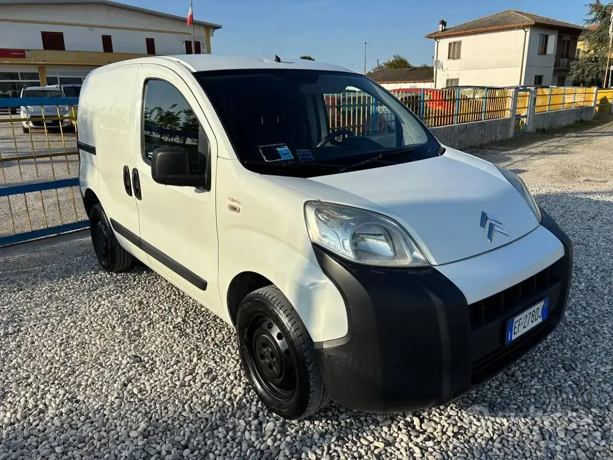 Usata Citroën Nemo 68 CV (50 kW) 2010 Bianco Monovolume