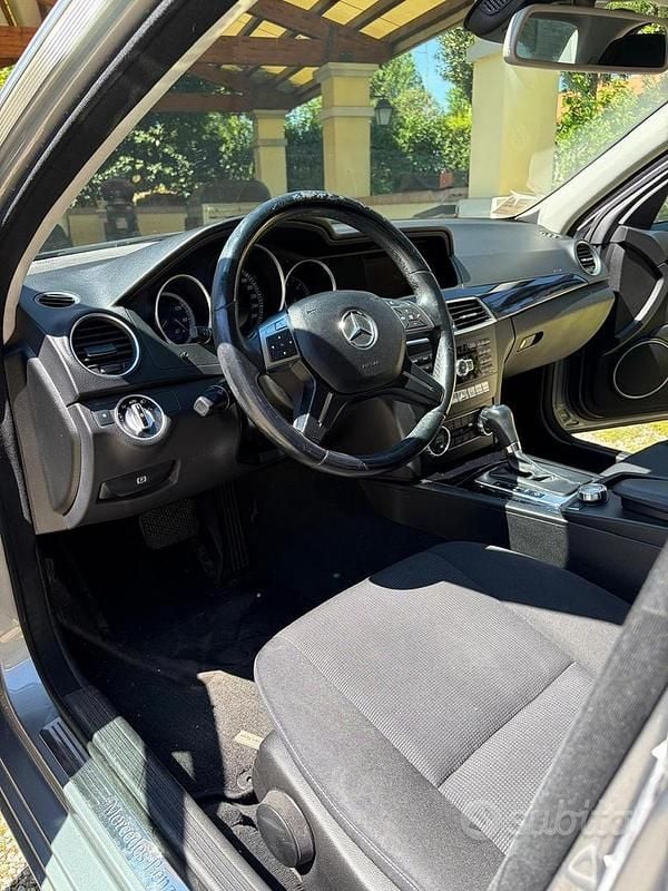 Usata Mercedes C200 2012 Grigio Berlina