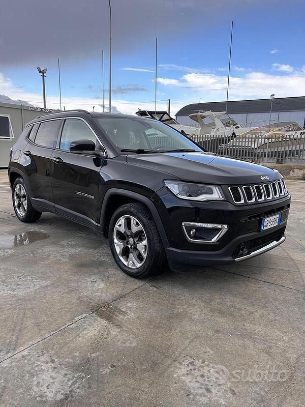 Usata Jeep Compass Limited 120 CV (88 kW) 2020 Nero SUV