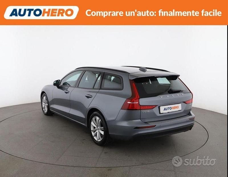 Usata Volvo V60 Business Edition 2020 Grigio Station wagon
