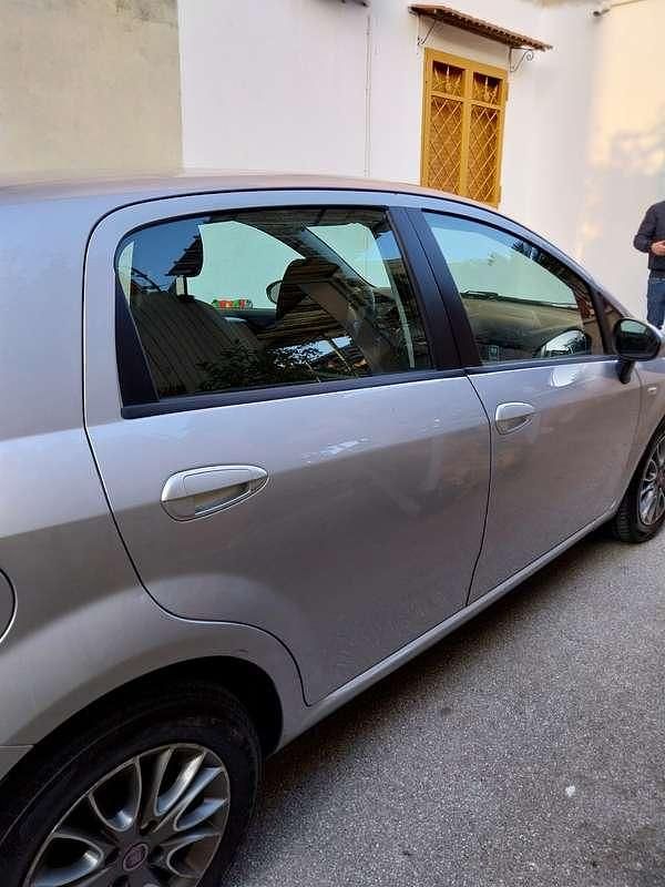 Usata Fiat Grande Punto S 77 CV (56 kW) 2012 Utilitaria