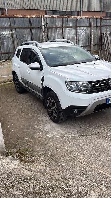 Usata Dacia Duster Black Shadow 109 CV (80 kW) 2018 SUV