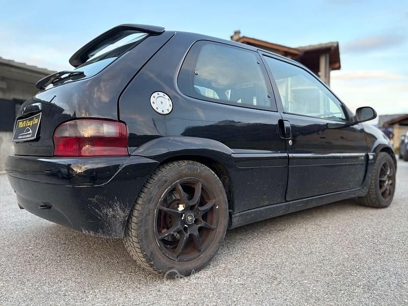 Usata Citroën Saxo 88 CV (64 kW) 1999 Nero Utilitaria