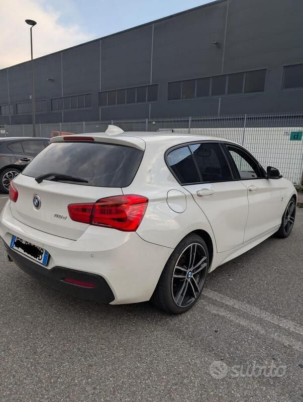 Usata BMW 118 M Sport 150 CV (110 kW) 2018 Bianco Utilitaria