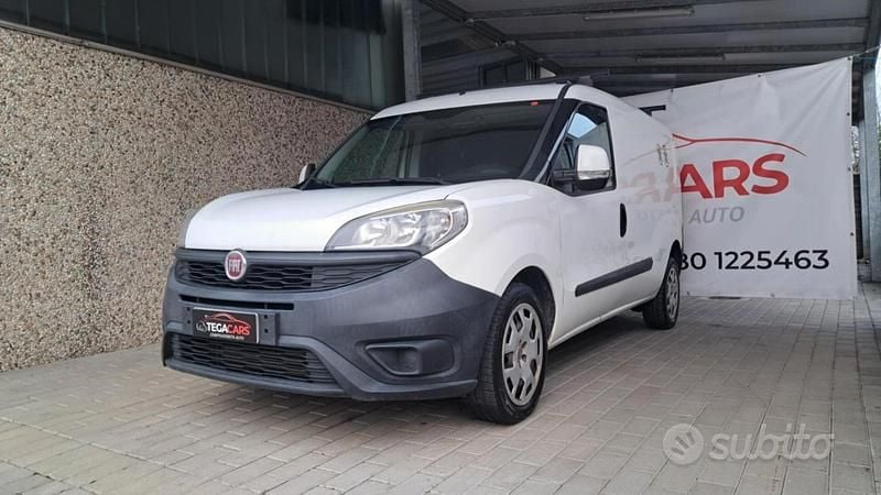 Usata Fiat Doblò Pop 120 CV (88 kW) 2016 Bianco Monovolume