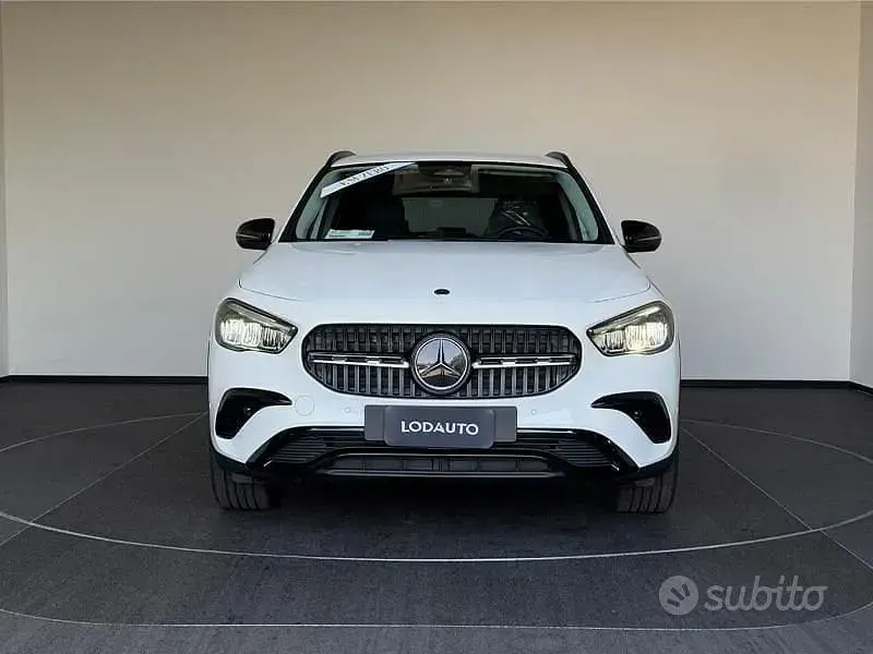 Usata Mercedes GLA200 Advanced 2024 Bianco SUV
