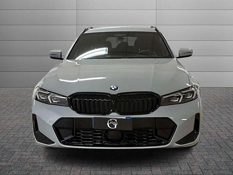 Usata BMW 320 M Sport 190 CV (139 kW) 2025 Grigio Station wagon
