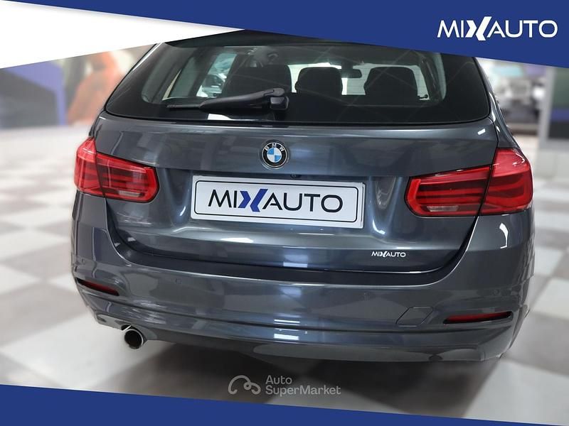 Usata BMW 316 Advantage 150 CV (110 kW) 2016 Gray Station wagon