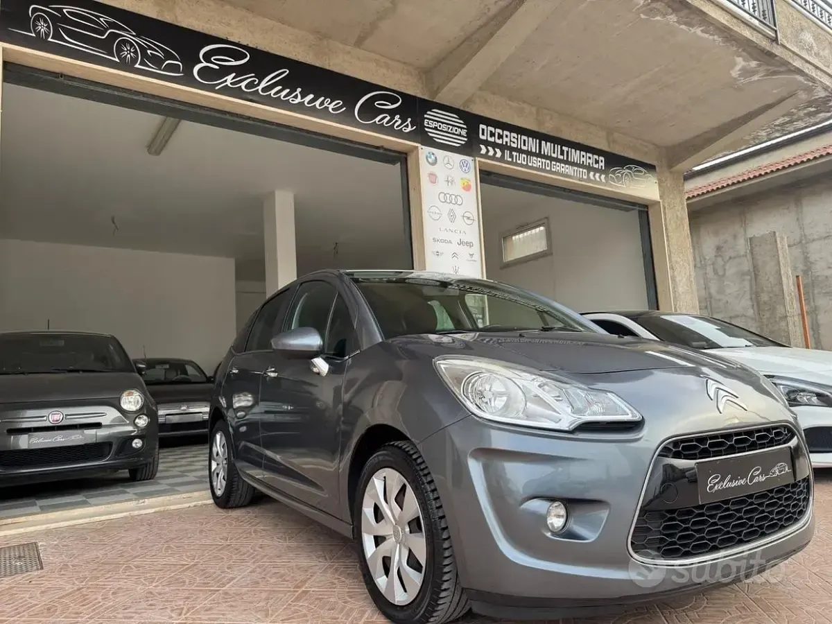 Gebraucht Citroën C3 Exclusive 92 PS (67 kW) 2011 Grau Limousine
