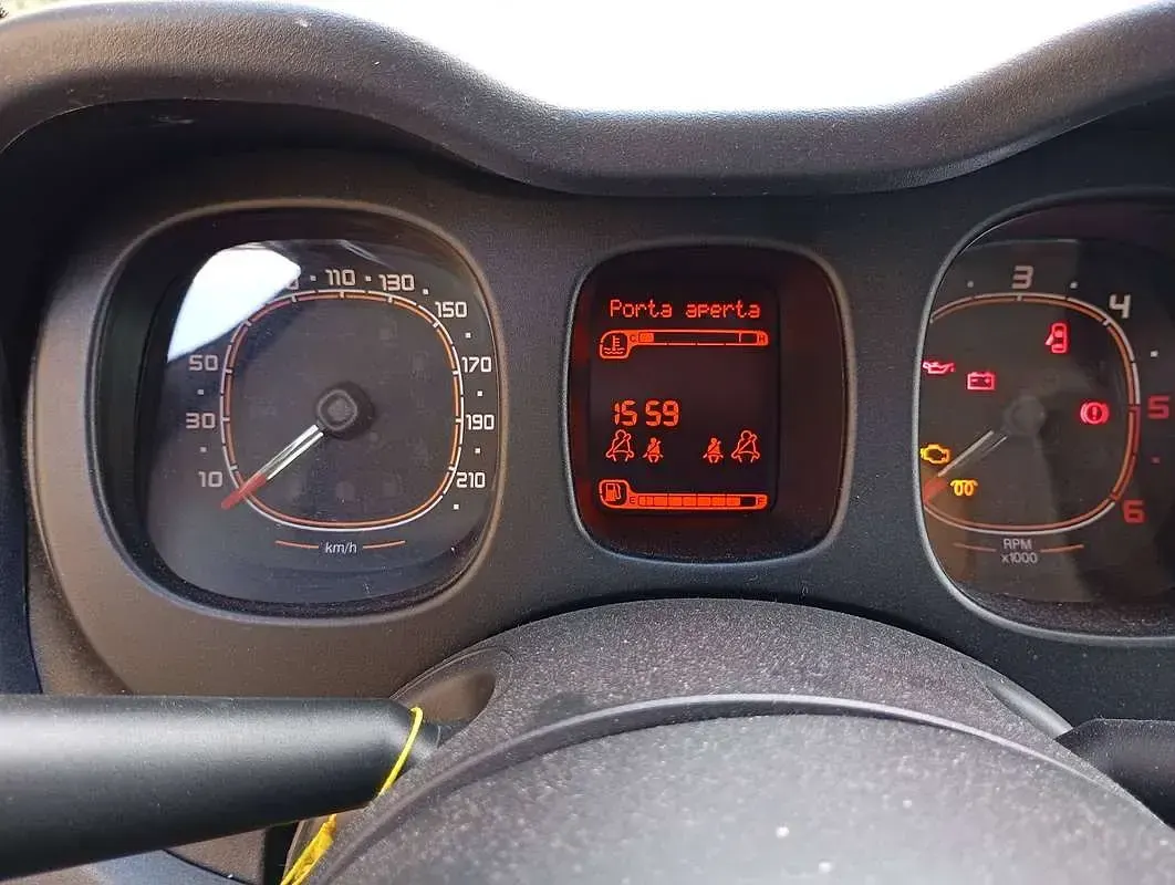 Usata Fiat Panda Easy 95 CV (69 kW) 2017 Grigio Utilitaria