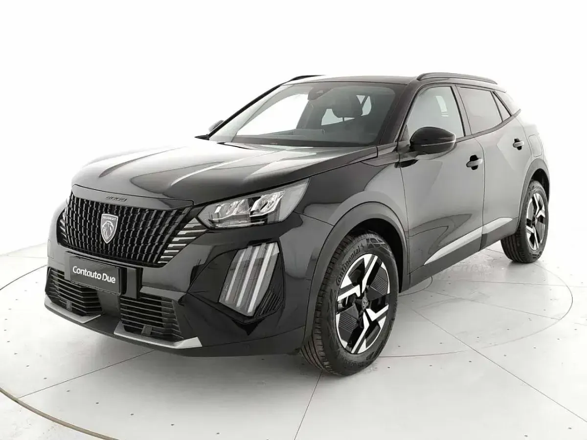Usata Peugeot 2008 Allure 145 CV (106 kW) 2026 SUV