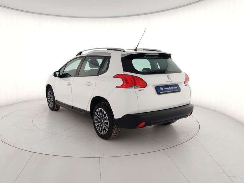 Usata Peugeot 2008 Active 82 CV (60 kW) 2016 Bianco SUV