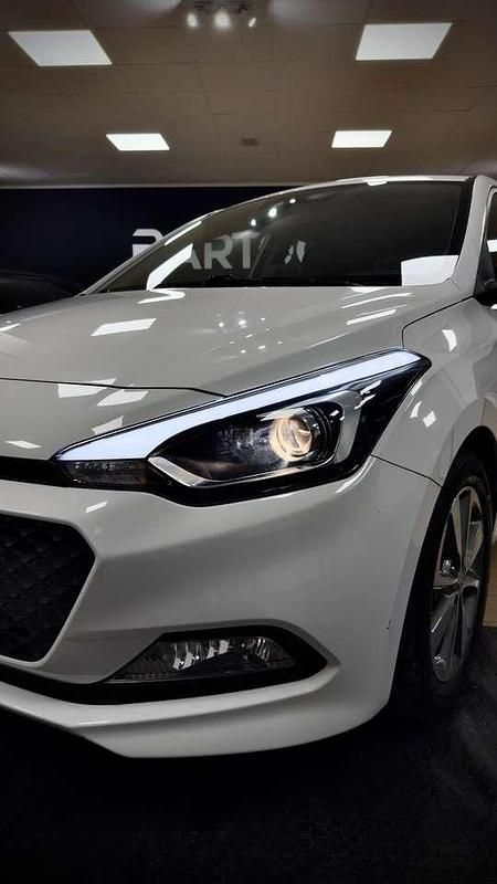 Usata Hyundai i20 Classic 75 CV (55 kW) 2019 Bianco Utilitaria