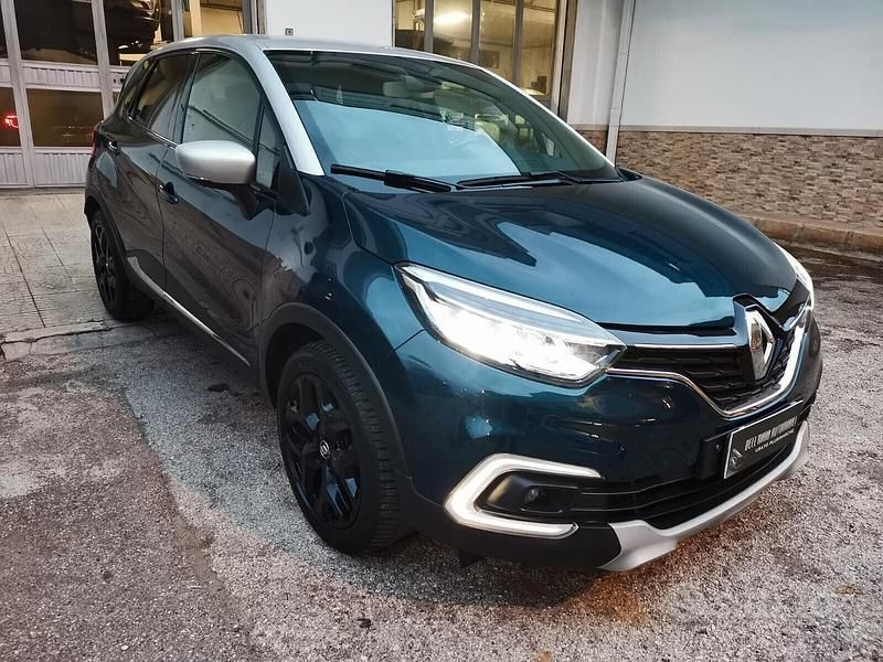 Usata Renault Captur 90 CV (66 kW) 2018 Verde SUV