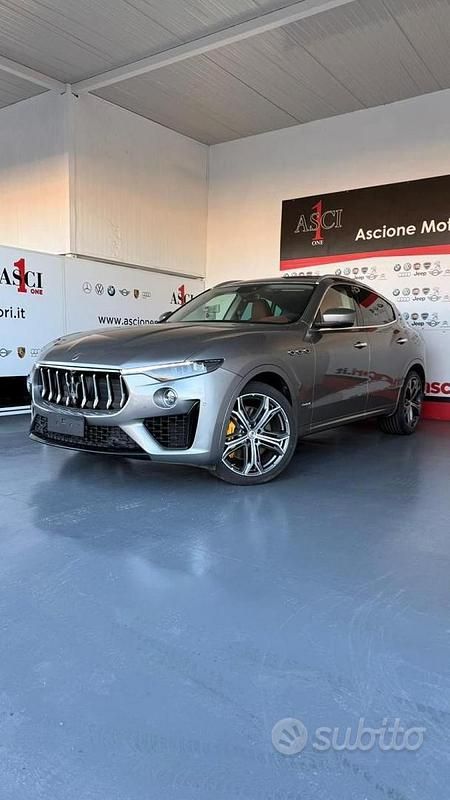 Begagnad Maserati Levante 430 HK (316 kW) 2019 Grå SUV