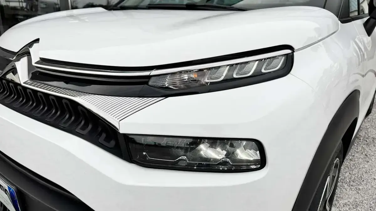 Usata Citroën C3 Aircross Feel 120 CV (88 kW) 2022 Bianco SUV