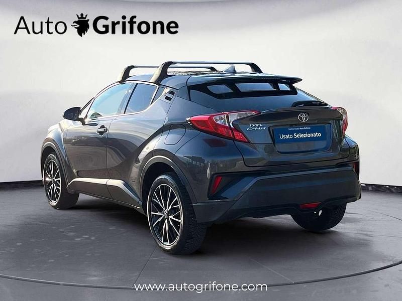 Second-hand Toyota C-HR Lounge 116 CP (85 kW) 2017 Gri SUV