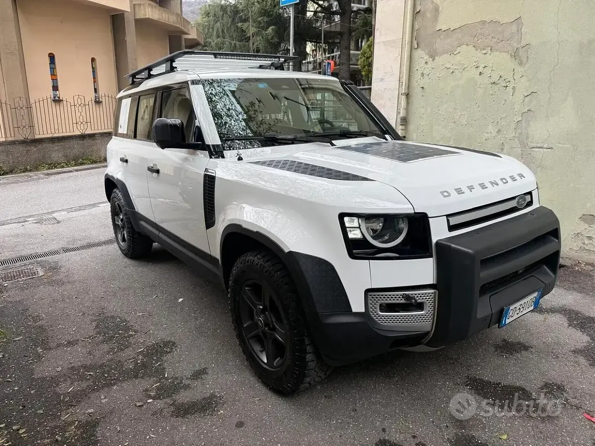 Usata Land Rover Defender S 240 CV (176 kW) 2020 Bianco SUV