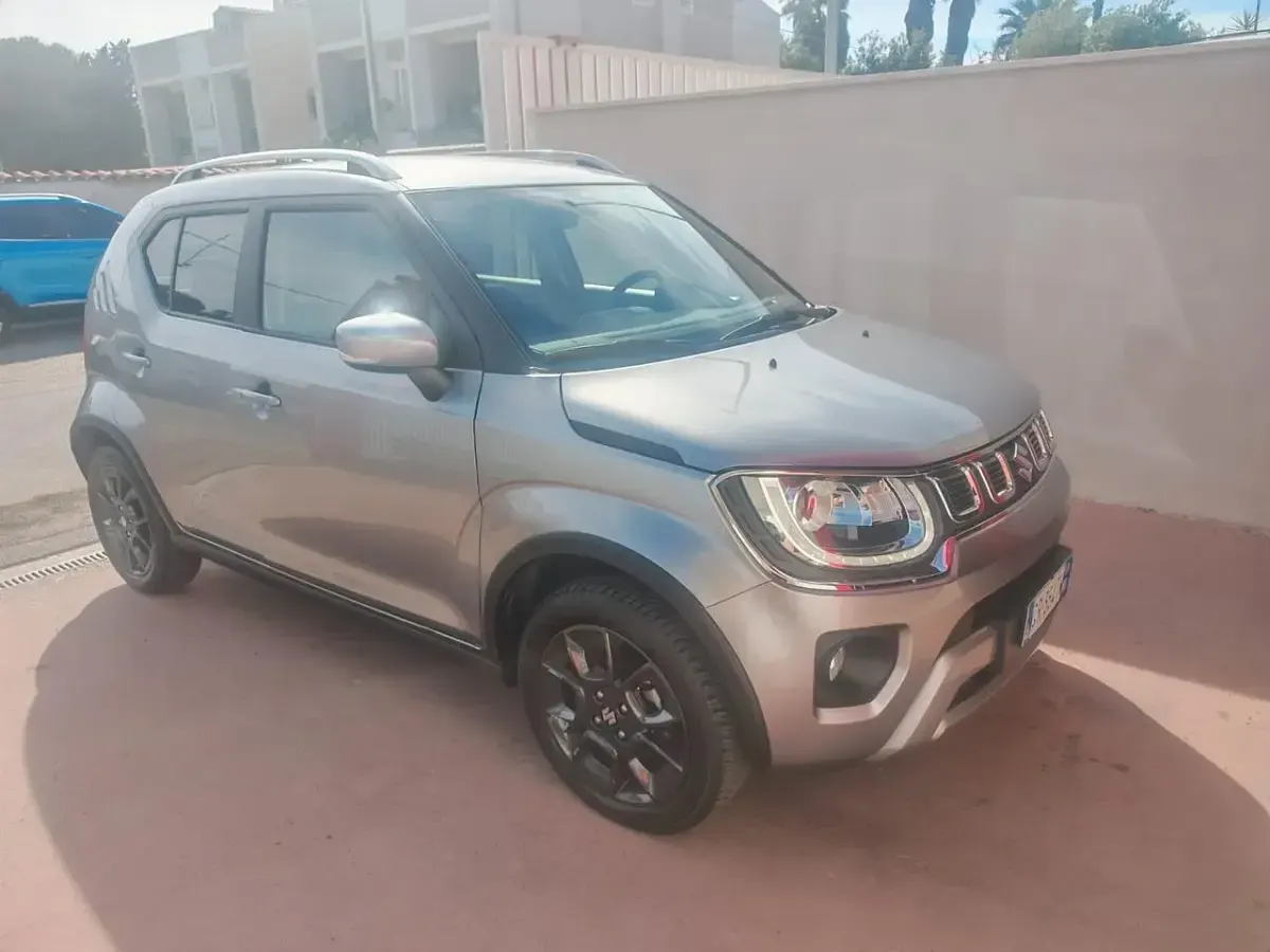 Usata Suzuki Ignis 82 CV (60 kW) 2023 Grigio SUV