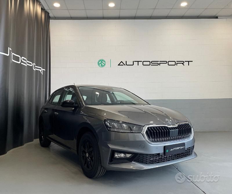 Nuova Skoda Fabia Selection 80 CV (58 kW) 2025 Grigio Utilitaria