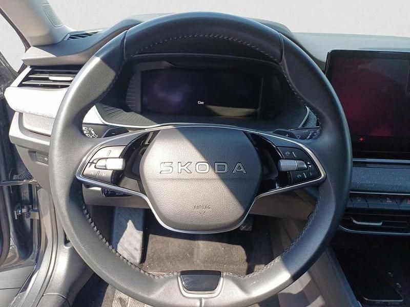 Usata Skoda Octavia 150 CV (110 kW) 2025 Grigio Berlina