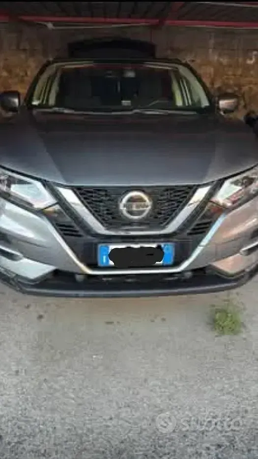 Usata Nissan Qashqai 110 CV (80 kW) 2018 Grigio SUV