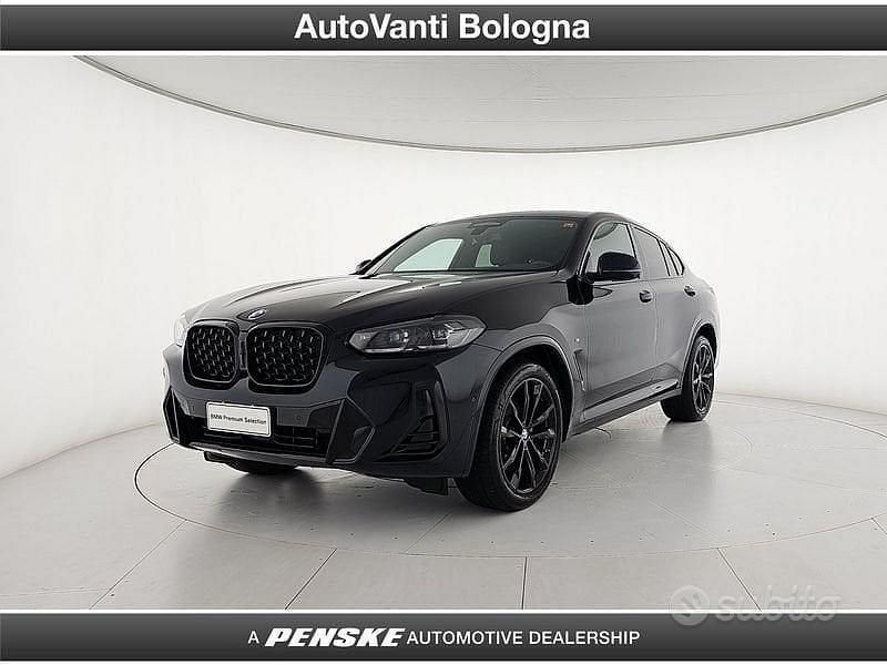 Usata BMW X4 M Sport 190 CV (139 kW) 2025 Blu SUV