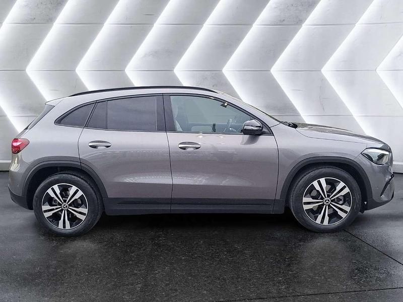 Usata Mercedes GLA200 Advanced Plus 150 CV (110 kW) 2024 Other SUV