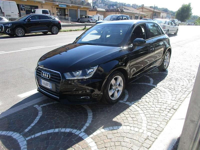Usata Audi A1 Sportback Design 90 CV (66 kW) 2016 Nero Utilitaria
