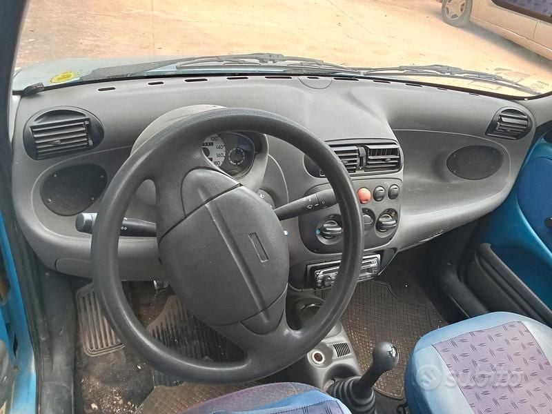 Usata Fiat 600 2001 Blu Utilitaria