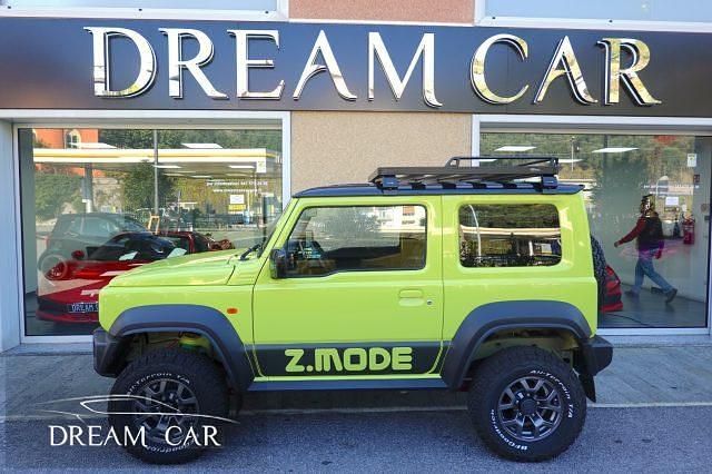 Usata Suzuki Jimny 102 CV (75 kW) 2019 Giallo pastello SUV