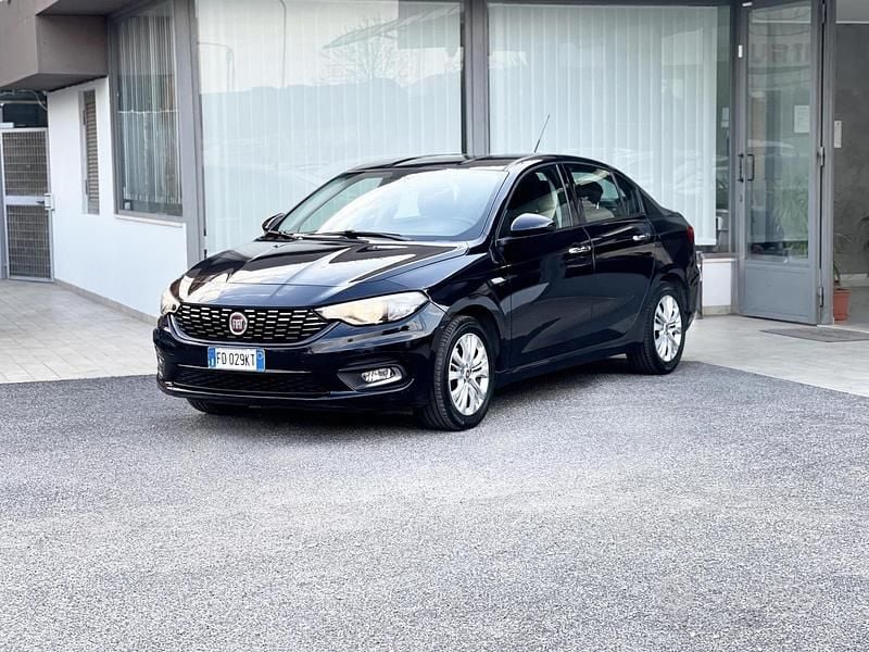 Usata Fiat Tipo 95 CV (69 kW) 2016 Nero Berlina