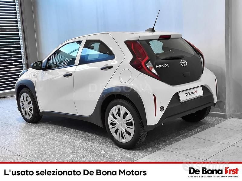 Usata Toyota Aygo X Active 72 CV (52 kW) 2022 Other SUV