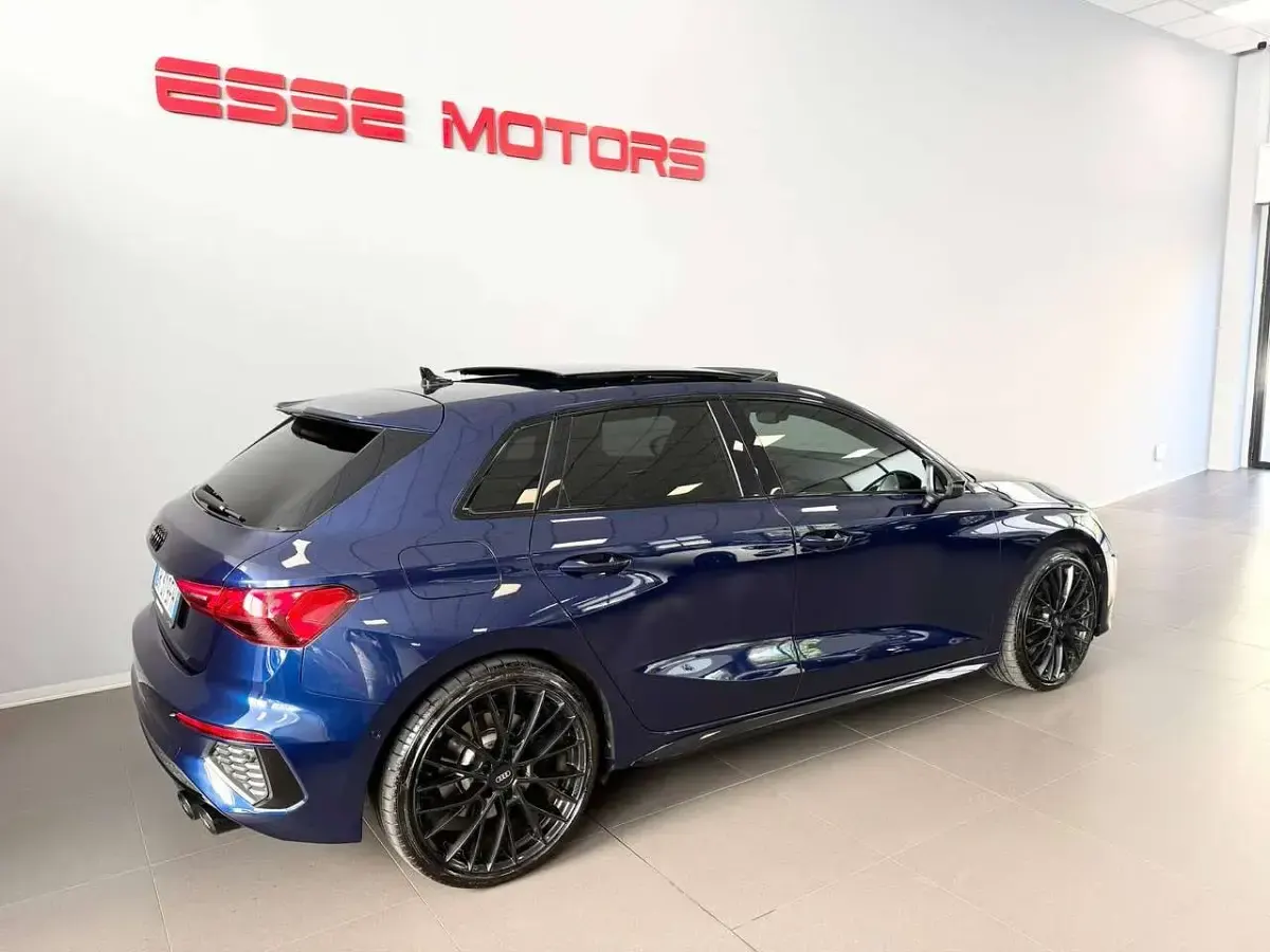 Usata Audi S3 Ambiente 310 CV (228 kW) 2023 Blu/azzurro Berlina