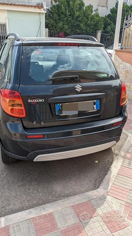 Usata Suzuki SX4 90 CV (66 kW) 2008 Nero Station wagon