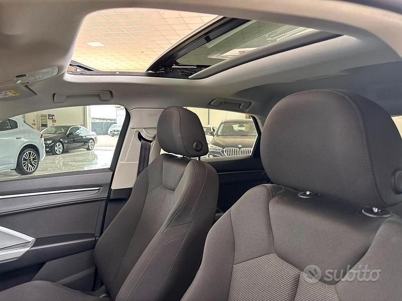 Begagnad Audi Q3 Premium 150 HK (110 kW) 2021 Vit SUV