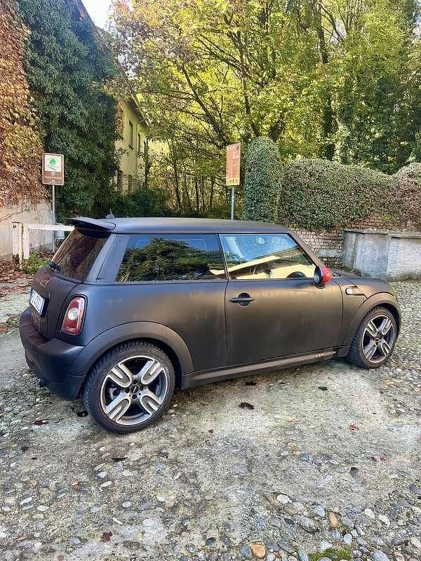 Usata Mini ONE 75 CV (55 kW) 2010 Nero Utilitaria