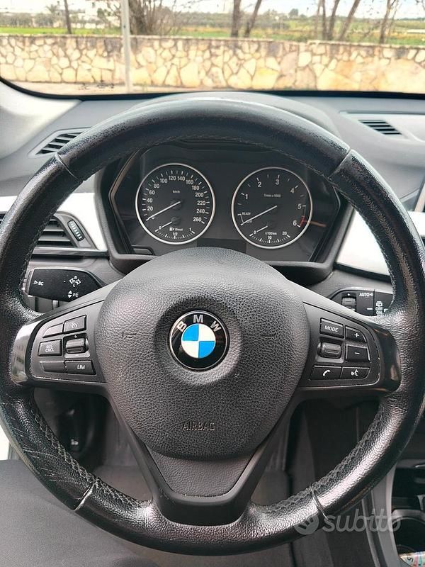 Usata BMW X1 150 CV (110 kW) 2017 Bianco SUV