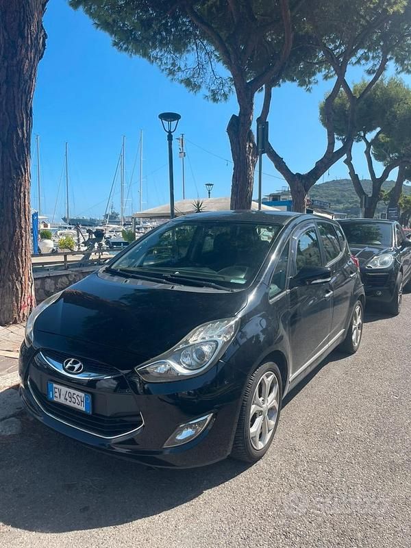 Usata Hyundai ix20 Style 90 CV (66 kW) 2014 Nero Utilitaria