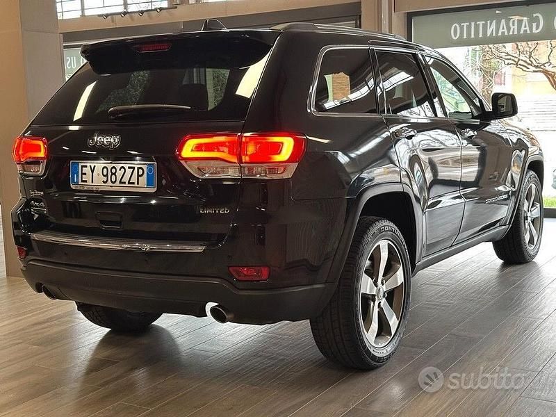 Usata Jeep Grand Cherokee Limited 250 CV (183 kW) 2015 Nero SUV