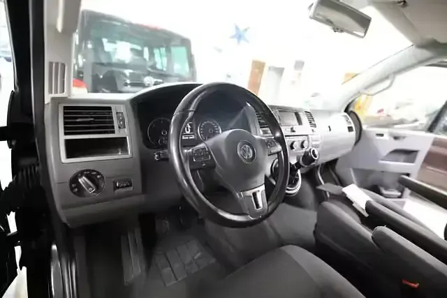 Usata VW Multivan 140 CV (102 kW) 2013 Nero Monovolume