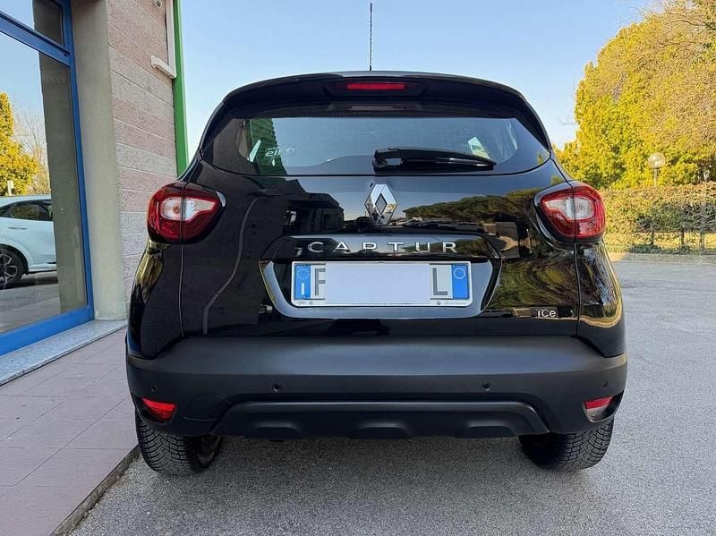 Usata Renault Captur Bose Edition 90 CV (66 kW) 2017 Nero SUV