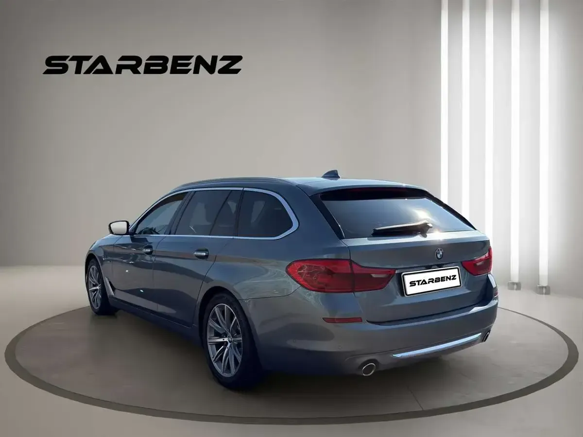Usata BMW 520 Luxury Line 190 CV (139 kW) 2017 Grigio Station wagon