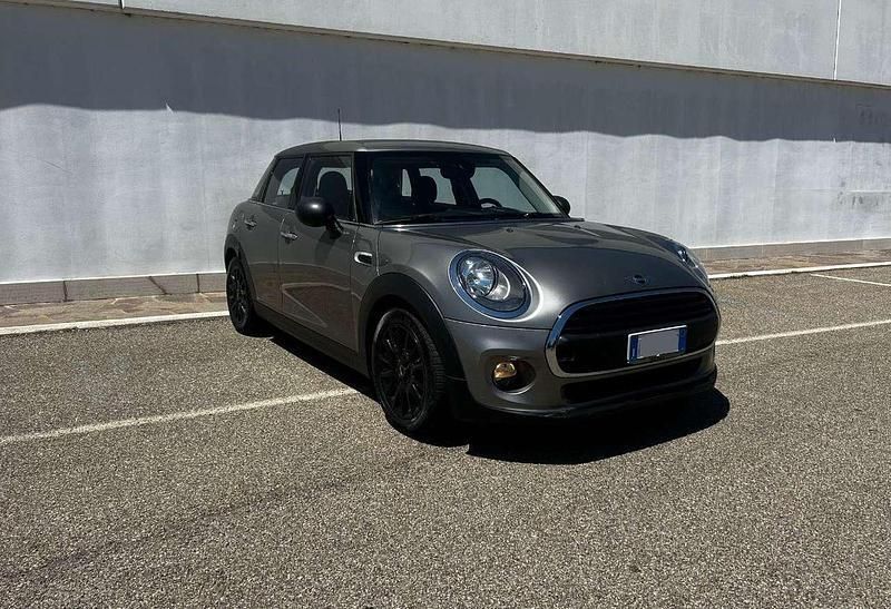 Usata Mini One D Hype 95 CV (69 kW) 2017 Other Utilitaria