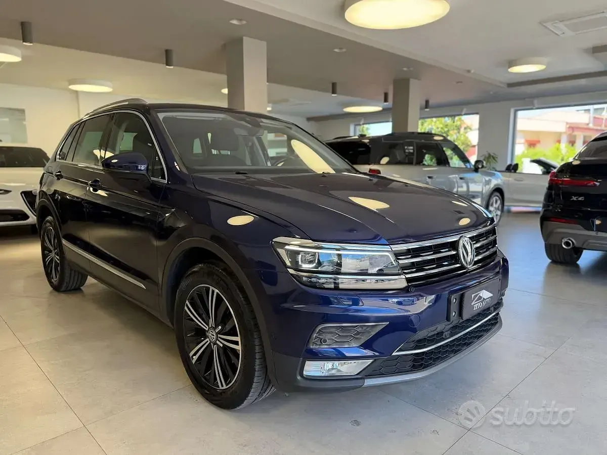 Usata VW Tiguan Executive 151 CV (111 kW) 2016 Blu/azzurro SUV