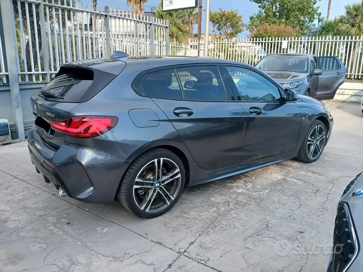Usata BMW 120 M Sport 190 CV (139 kW) 2019 Grigio Berlina