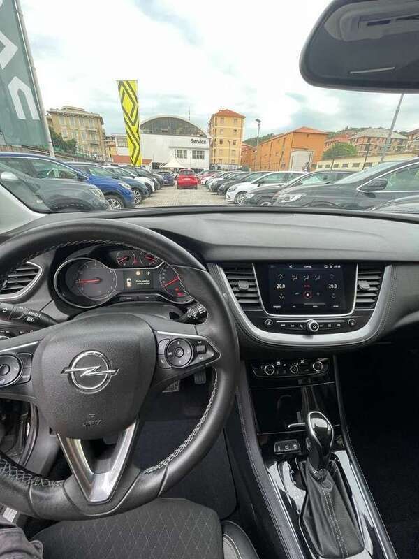 Usata Opel Grandland X Ultimate 131 CV (96 kW) 2019 Grigio SUV