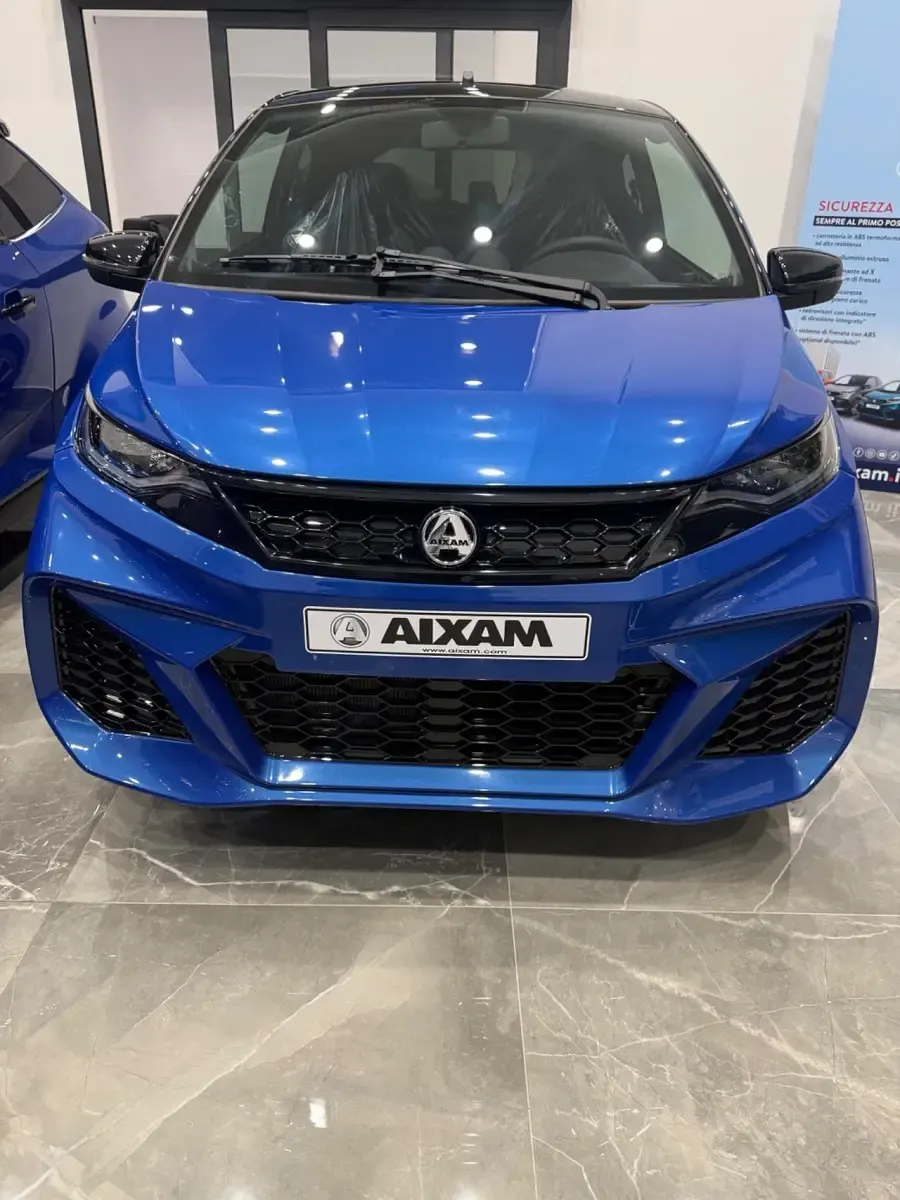 Usata Aixam AMBITION GTO 2026 Nero Utilitaria