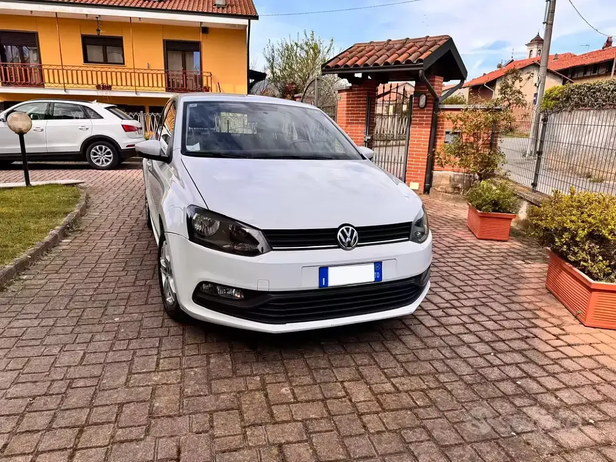 Usata VW Polo 75 CV (55 kW) 2014 Bianco Utilitaria